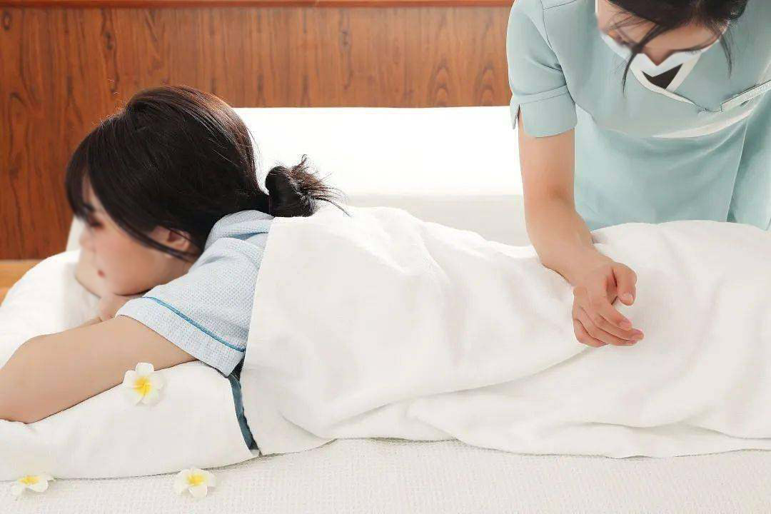 樂康醫(yī)療器械：負壓拔罐器怎么使用？